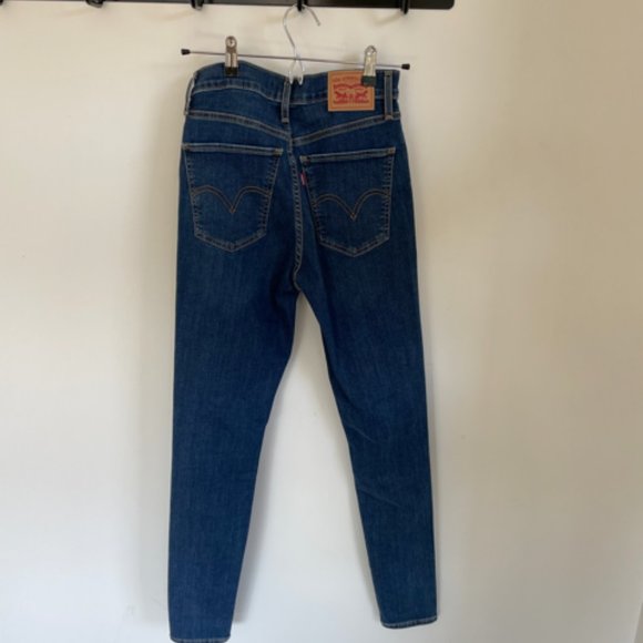 Levi's Mile High Super Skinny Jean - Medium Wash, Distressed - Size 28 x 30 - Picture 5 of 6